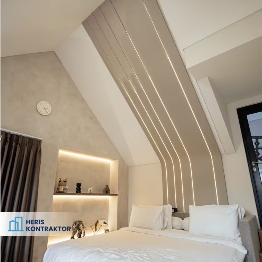 Kamar tidur modern dengan plafon artistik dan garis lampu LED linear